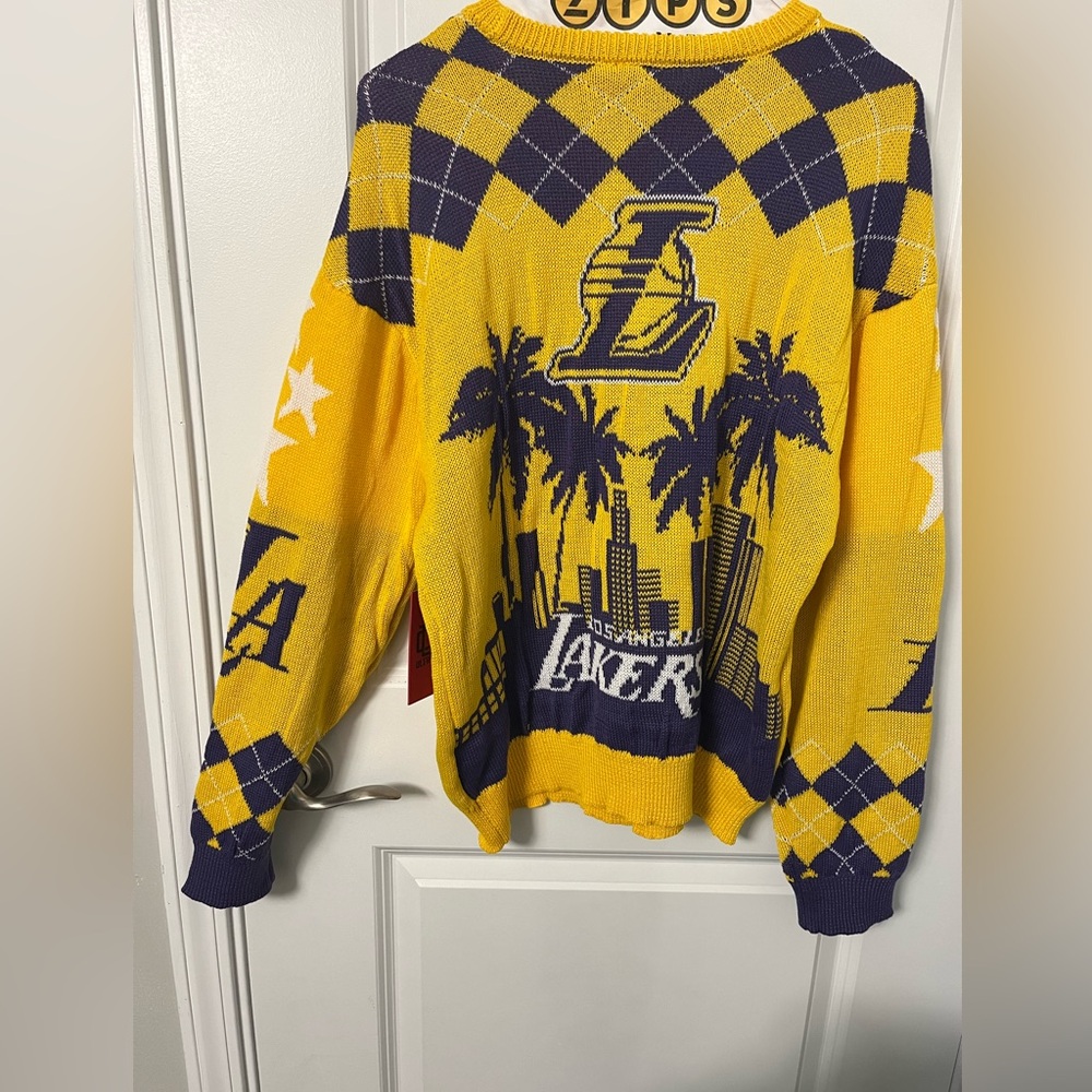 NWT ULTRA GAME LAKERS SWEATERS